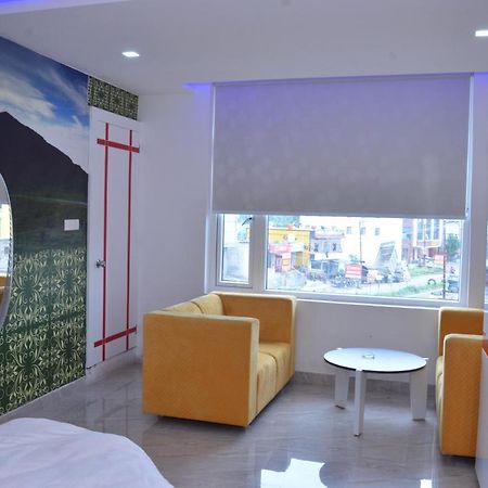 Hotel Blue Bell Raiwala Buitenkant foto
