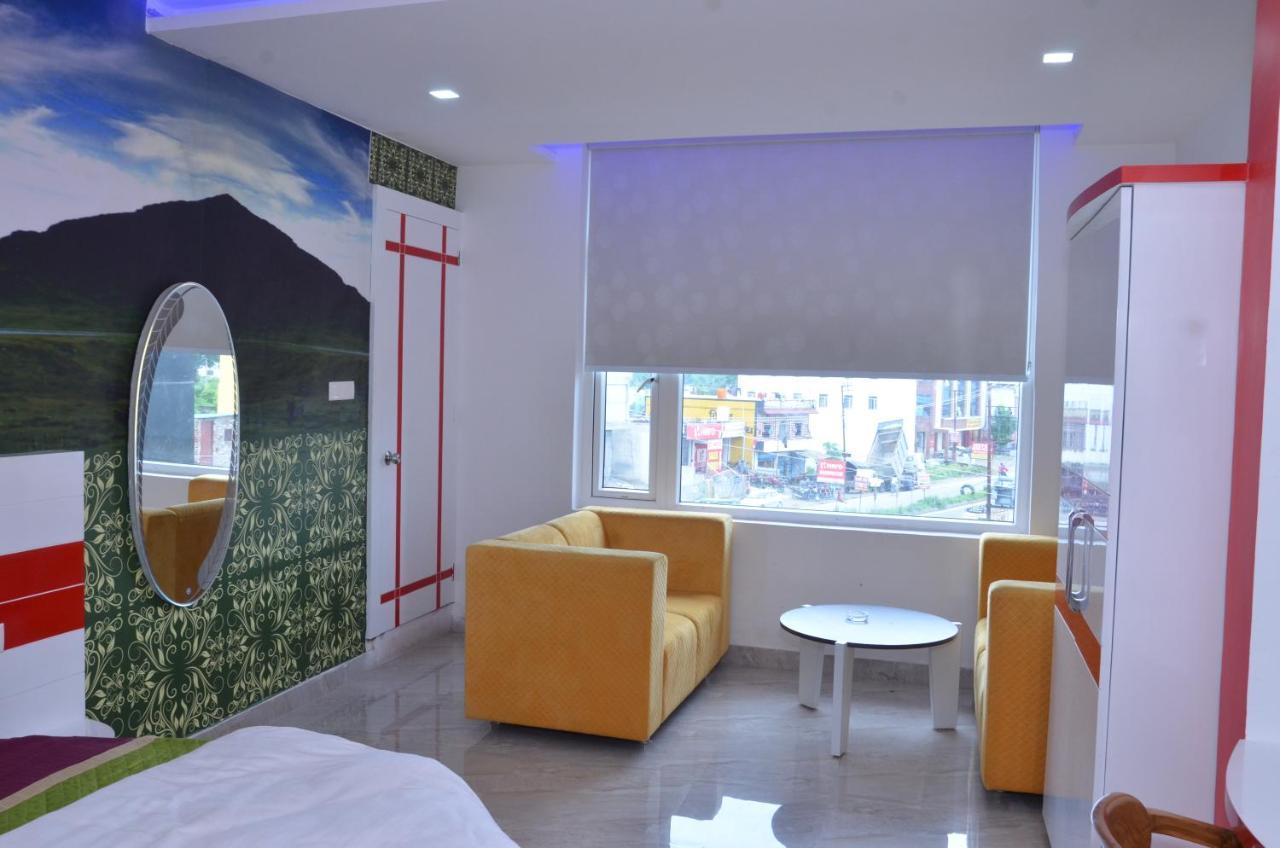Hotel Blue Bell Raiwala Buitenkant foto