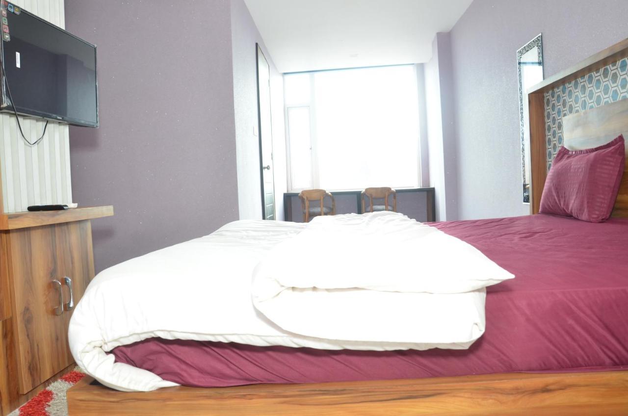 Hotel Blue Bell Raiwala Buitenkant foto